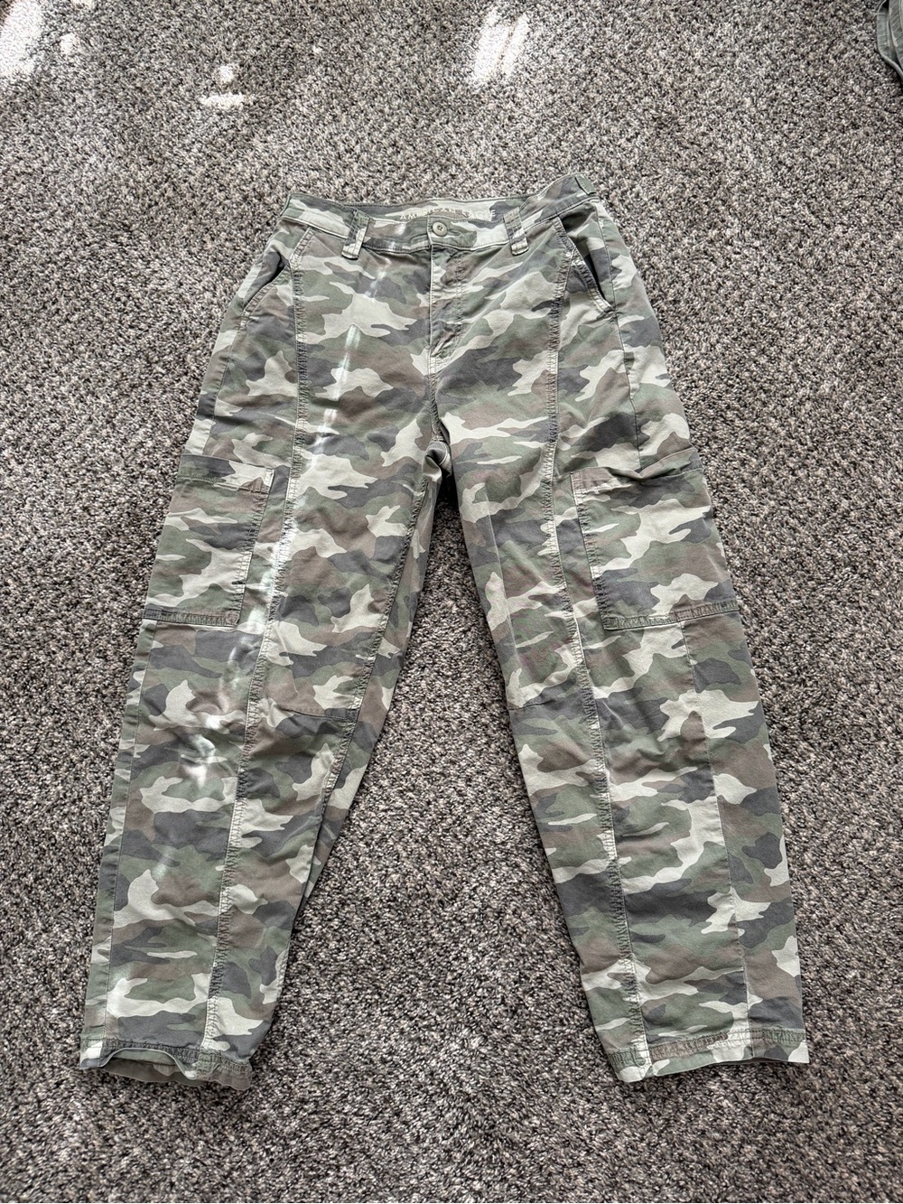 American Eagle Olive Green Camo Cargo Barrel Pants